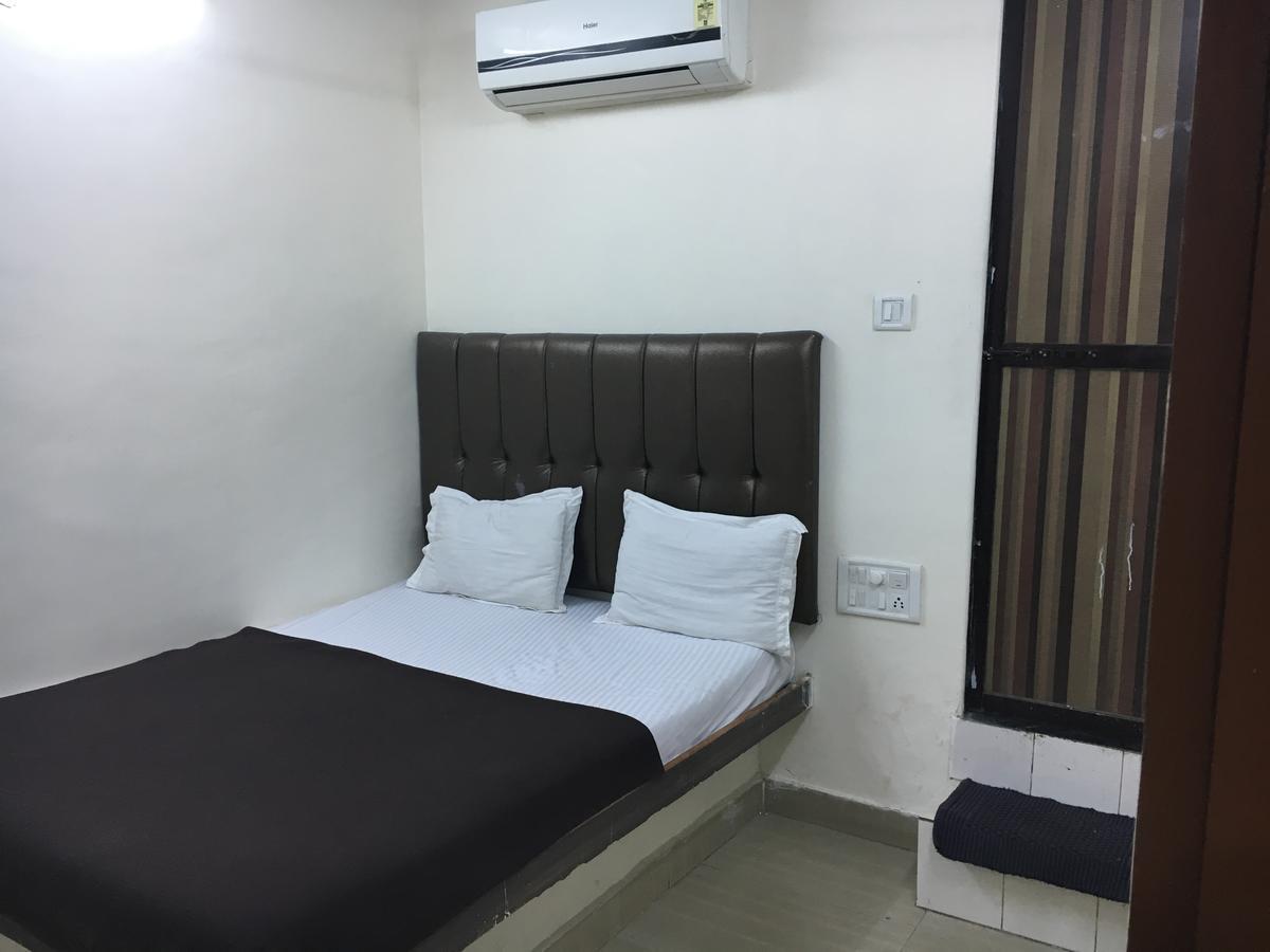 Hotel Janata Residency Mumbai Ngoại thất bức ảnh