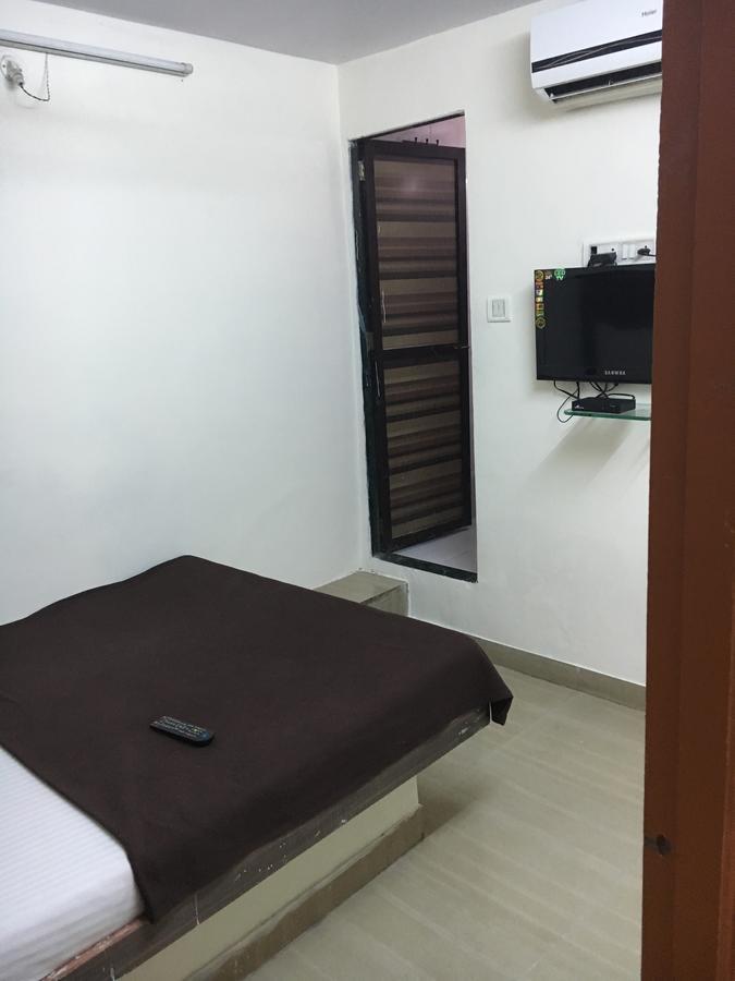 Hotel Janata Residency Mumbai Ngoại thất bức ảnh