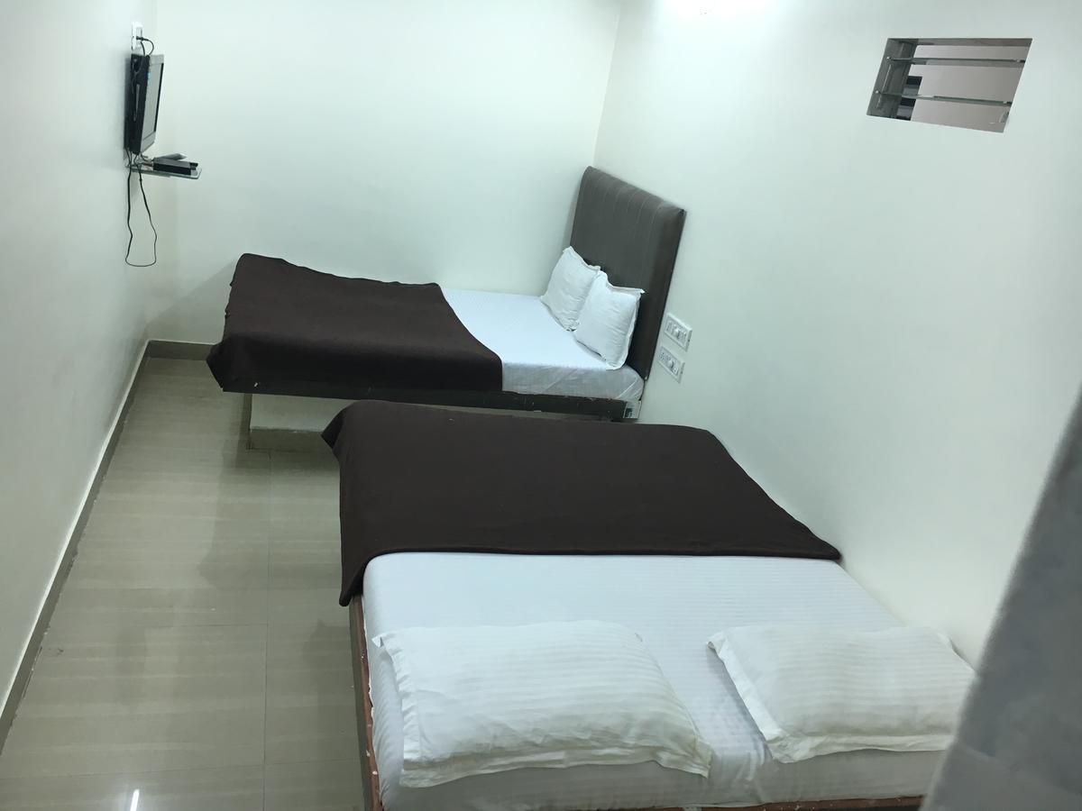 Hotel Janata Residency Mumbai Ngoại thất bức ảnh